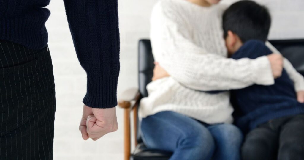 嘉義離婚律師推薦｜家暴離婚必看：申請保護令與監護權全攻略