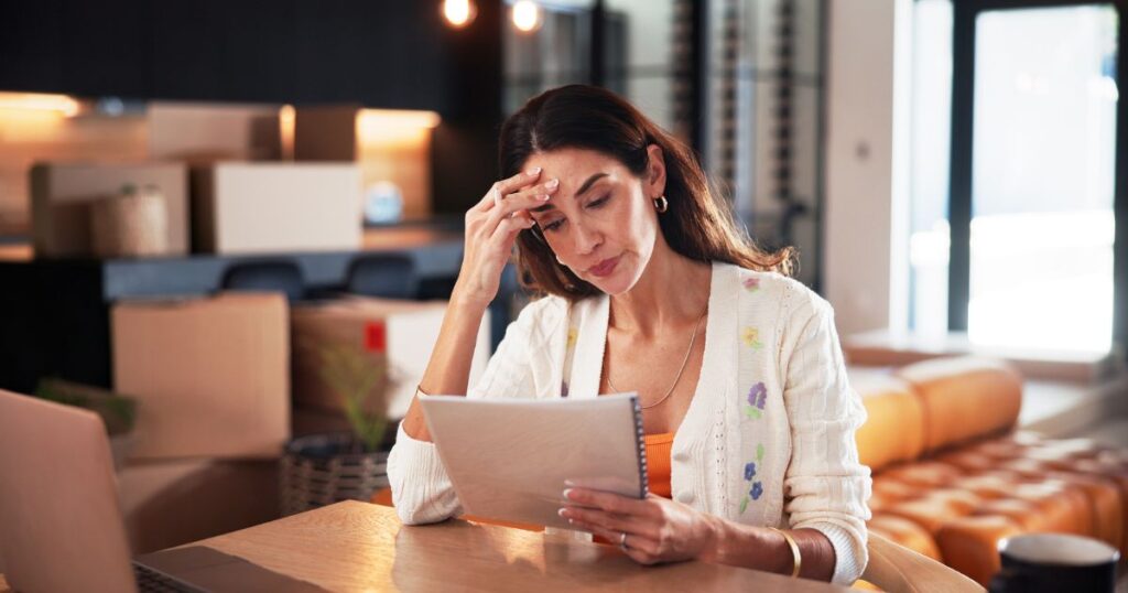 台中家事律師解析|父母失聯幾十年,中風卻要我付長照費?分析「免除扶養義務」的4大關鍵策略 台中家事律師張珮琪律師協助處理社會局安置費用與免除扶養義務訴訟